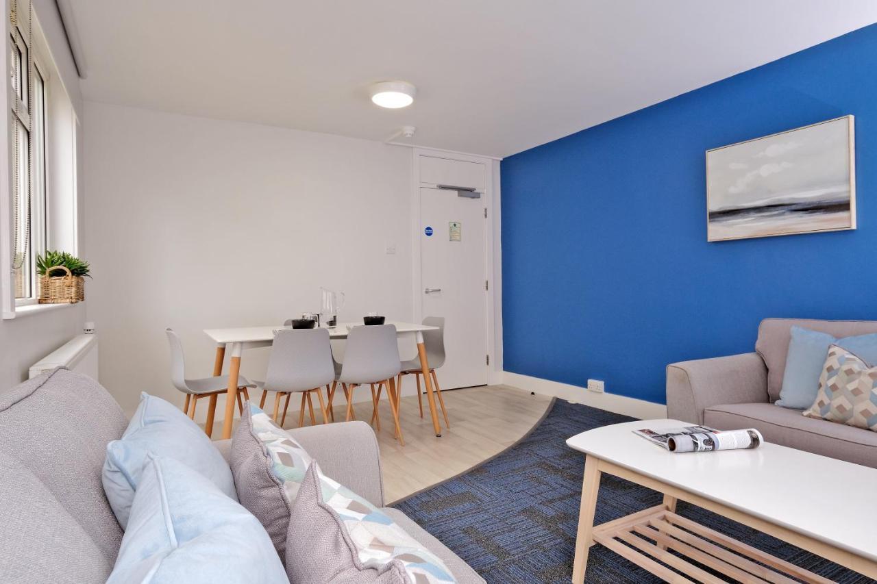 Cooper Court Apartment Aberdeen Bagian luar foto