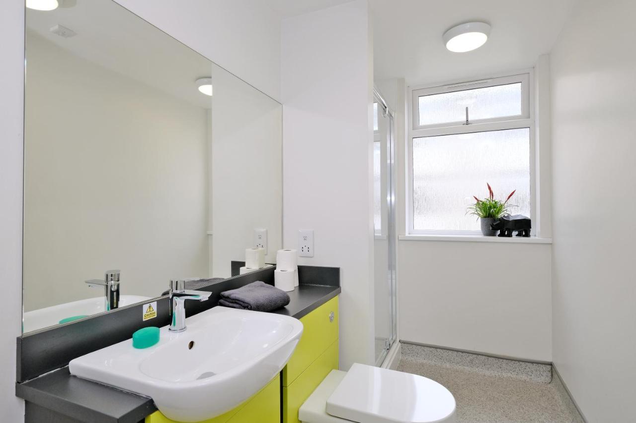 Cooper Court Apartment Aberdeen Bagian luar foto