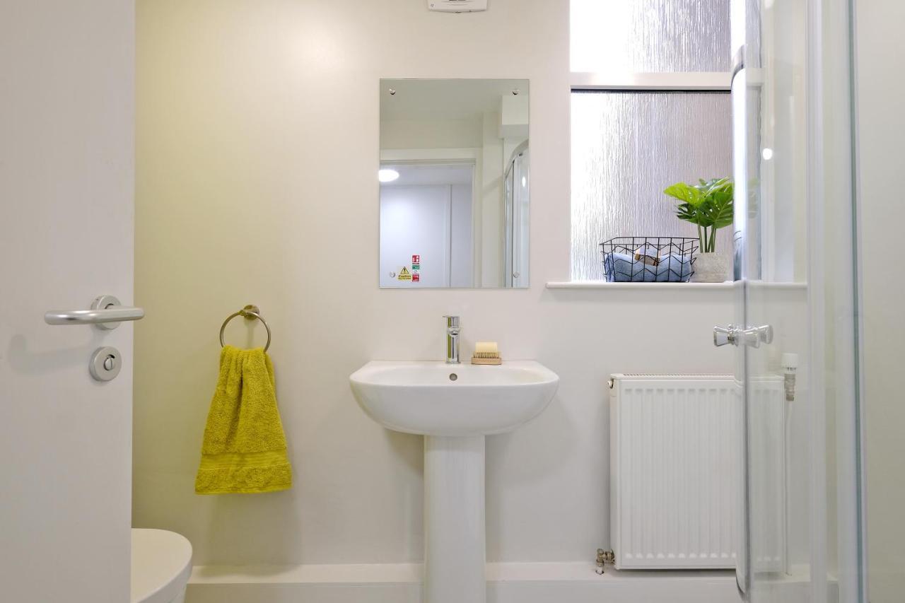 Cooper Court Apartment Aberdeen Bagian luar foto
